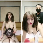 Live Stream Commentary in Chinese: A Colleague Transformed into an Alluring Persona