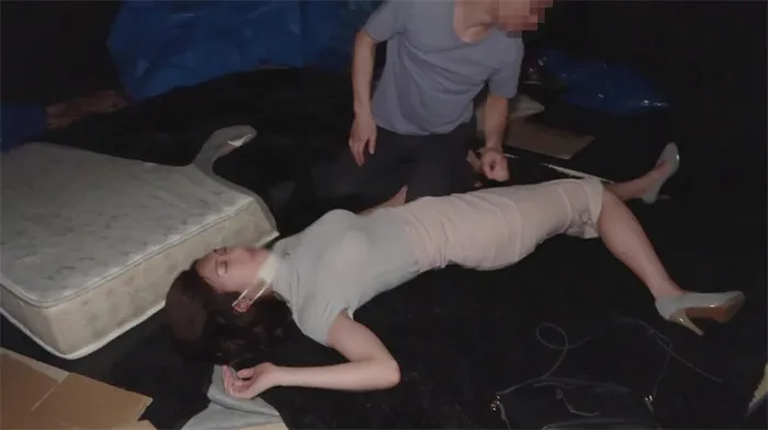 Wild and Crazy Asian Office Girl Gets Drugged and Followed Around by Her Coworkers