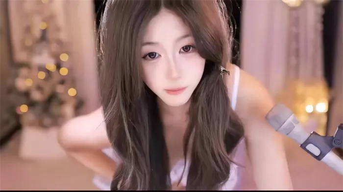 Chu Anan’s Erotic Dance Session for Daddy