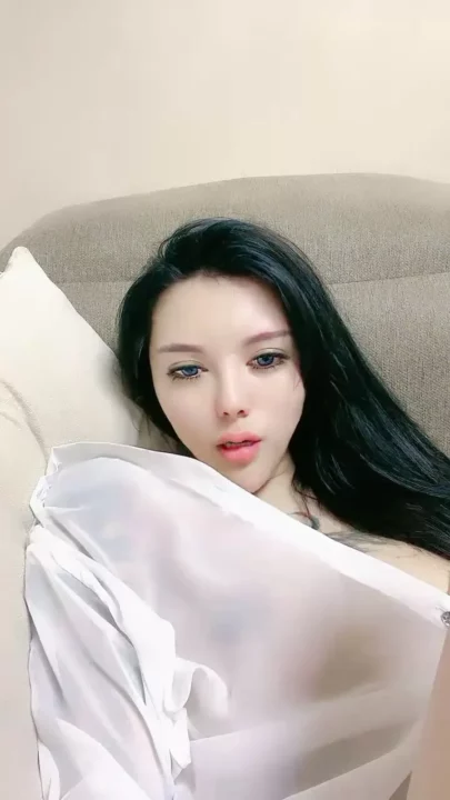 Chinese Facial Scene — Leaked Livestream with Tattooed Beauty