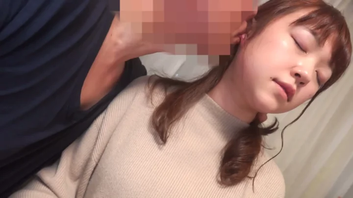 FC2-PPV Leaked Solo — Asian Girl Masturbates with Toy in Private