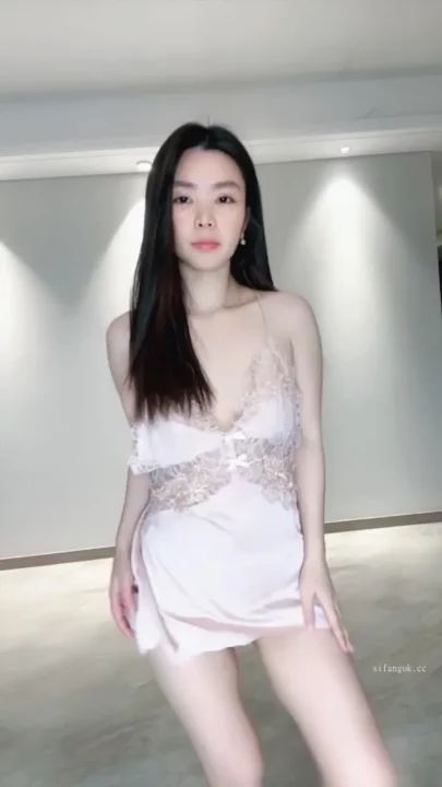Chinese Amateur Solo Masturbation — Nude Asian Woman with Sex Toy