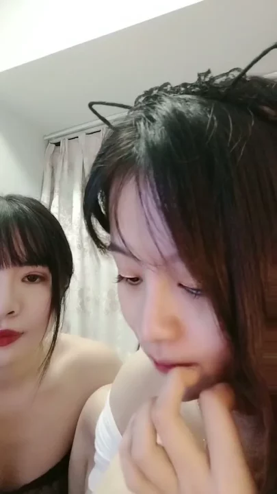 Chinese Lesbian Leaked — Glasses & Lingerie with Sex Toys