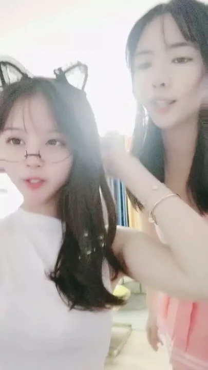 Chinese Leaked Livestream — Solo Masturbation with Lingerie and Cat Ears [Uncensored]