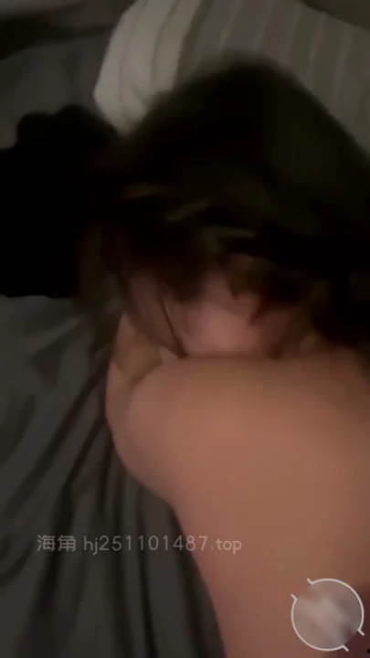 Screenshot 4 aus Amateur Asiatin Creampie POV — Blowjob mit Gesicht bis zum Abspritzen
