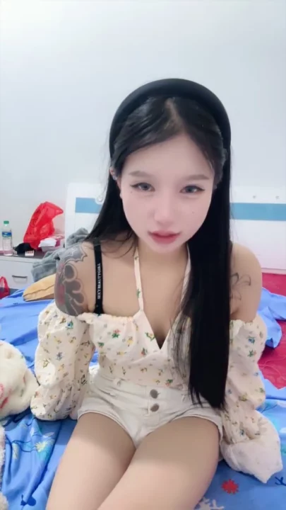 Screenshot 24 from Amateur Asian Creampie POV — Schoolgirl to Nude with Face Shown