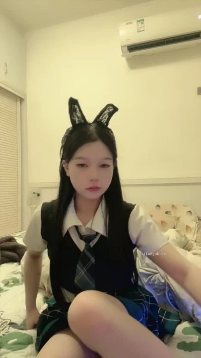Screenshot 28 from Amateur Asian Creampie POV — Schoolgirl to Nude with Face Shown