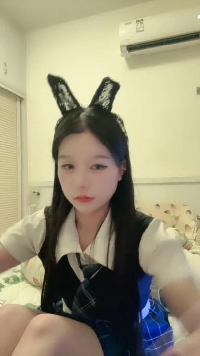 Screenshot 29 from Amateur Asian Creampie POV — Schoolgirl to Nude with Face Shown