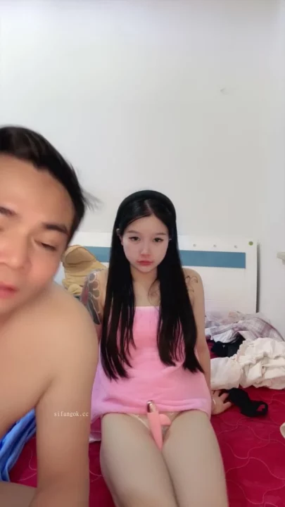 Screenshot 36 from Amateur Asian Creampie POV — Schoolgirl to Nude with Face Shown