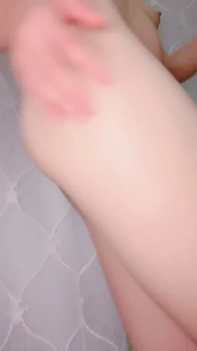 Screenshot 16 from Quay Lén Gái Châu Á Tự Sướng — Mặc Đồ Lót và Dùng Đồ Chơi Điện Tự Địt