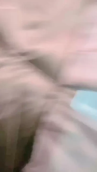 スクリーンショット 37 から Amateur Asian POV Masturbation — Petite Beauty with Toy in Lingerie