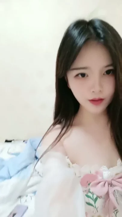 Screenshot 2 from Amateur Asian Solo — Beibei in Floral Lingerie, Face Shown, No Action