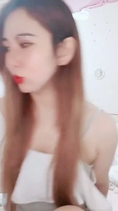 Screenshot 2 from Amateur Asian Solo Masturbation — Lingerie and POV