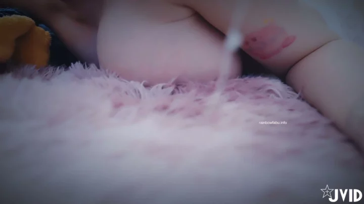 Screenshot 5 from Amateur Asian Solo Masturbation — Petite Beauty in Lingerie and Towel [FC2-PPV-4567890]