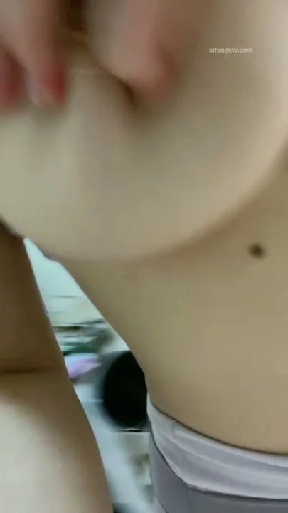Screenshot 4 from Amateur Asian Solo Masturbation — Shaved Pussy and Face Shown