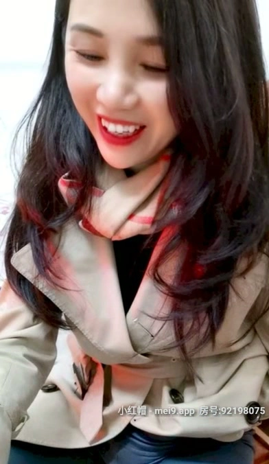 素人アジアン美女のオナニー — トレンチコートから覗くバイブ責め のスクリーンショット 16