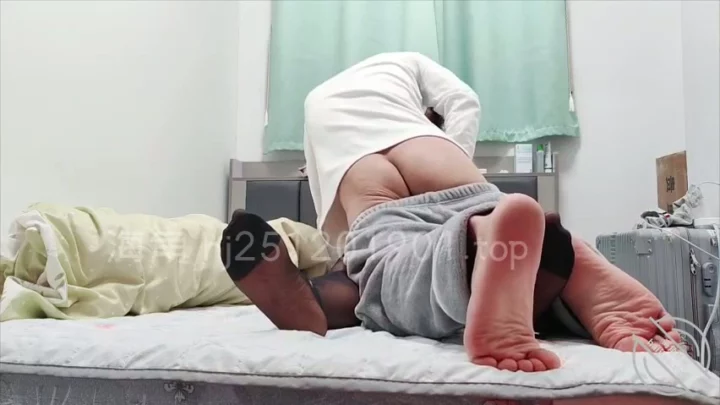 Screenshot 5 from 아마추어 아시아 여성의 눈가리개 딜도 셀프 플레이