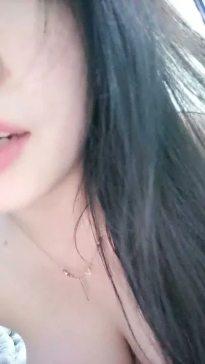 Screenshot 15 from Cô nàng Trung Quốc nghiệp dư quay POV địt nhau — Ngực khủng với lồn cạo trọc trong đồ lót