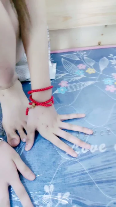 Screenshot 8 from Amadora Japonesa POV Chupando o Pau — Asiática Pequena Se Masturba com Dildo e Recebe Gozo na Cara [FC2-PPV]