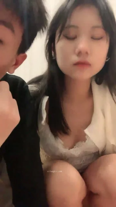 Screenshot 2 from Amateur Japanese POV Creampie — Petite Beauty Fucked in Lingerie