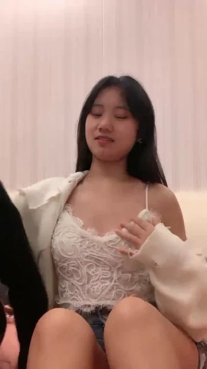 Screenshot 4 from Amateur Japanese POV Creampie — Petite Beauty Fucked in Lingerie