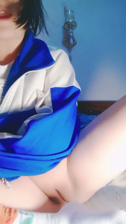 Screenshot 5 from Culottage amateur japonais en POV — Provocation et masturbation avec l'uniforme d'écolière [FC2-PPV]
