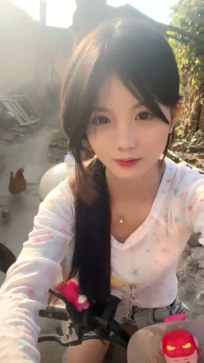 Screenshot 6 from Amateur Japanese POV — Shy Teen Outdoor Hookup with Face Shown