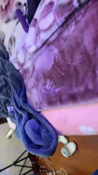 Screenshot 3 aus Amateur Japaner POV Unzensiert — Schlanke Schönheit in Strümpfen mit Gesicht zu sehen