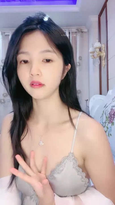 13번 스크린샷, Amateur Japanese POV — Xueer’s Lingerie Masturbation and Creampie Tease에서 캡처됨