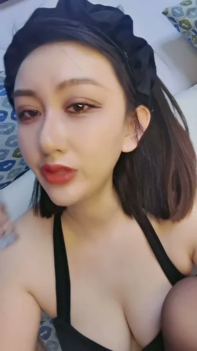Screenshot 3 from Asian Big Tits Amateur Solo — Face-Shown Lingerie Tease with Bonnet