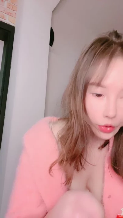 Screenshot 5 from Asian Face Shown Amateur — Beibei’s Pink Lingerie Masturbation POV