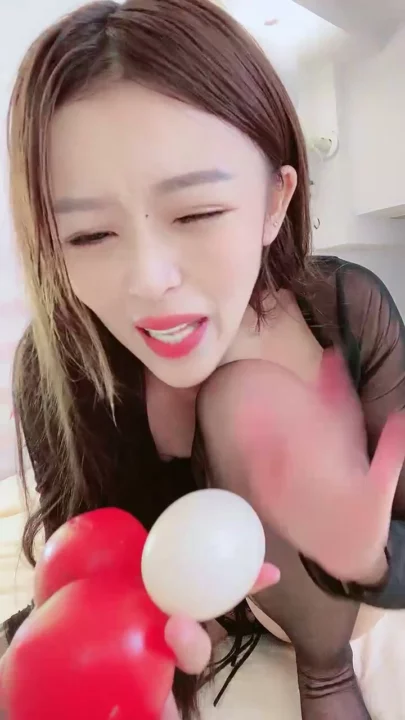 Screenshot 4 from Asian Face Shown Amateur — Black Stockings POV Tease with Fluid Play