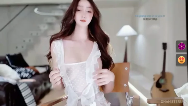 Screenshot 26 from Asian Livestream Leaked — Petite Beauty Reveals All on Cam