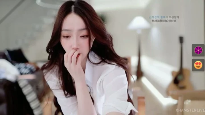 Screenshot 39 from Asian Livestream Leaked — Petite Beauty Reveals All on Cam