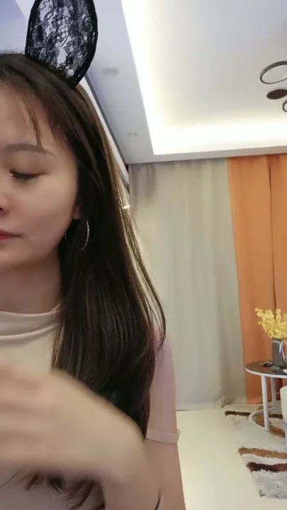 Screenshot 2 from Asian Livestream Lesbian Scene — Yuyu and Friend Share Toys in Lingerie