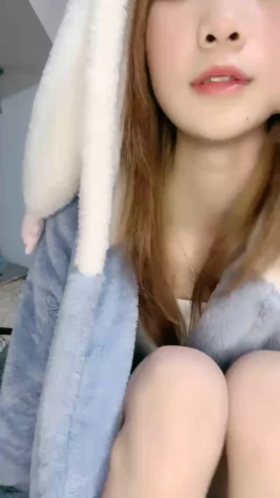 Screenshot 2 from Asian Solo Masturbation — Petite Small-Tits Beauty in Blue Robe