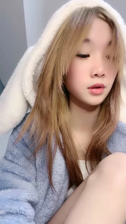 Screenshot 6 from Asian Solo Masturbation — Petite Small-Tits Beauty in Blue Robe