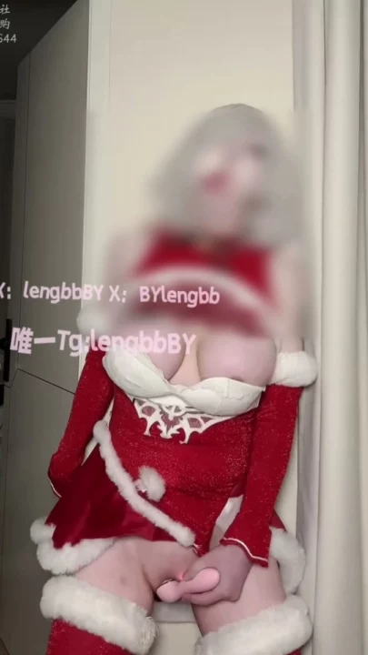 截图 16 来自 贝贝日式POV自慰 — 圣诞内衣大胸素人