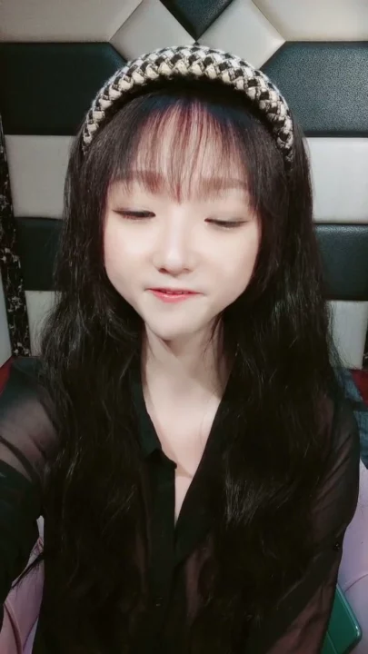 Screenshot 8 from Jiajia Si Cantik dari China — Memek Montoknya Dibuka Bareng-bareng