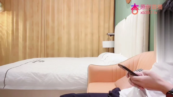 Screenshot 3 from 中国业余内射POV — 露脸接客