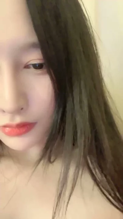 Screenshot 6 from Chinese Amateur Lingerie POV — Petite Beauty Face Reveal Leak