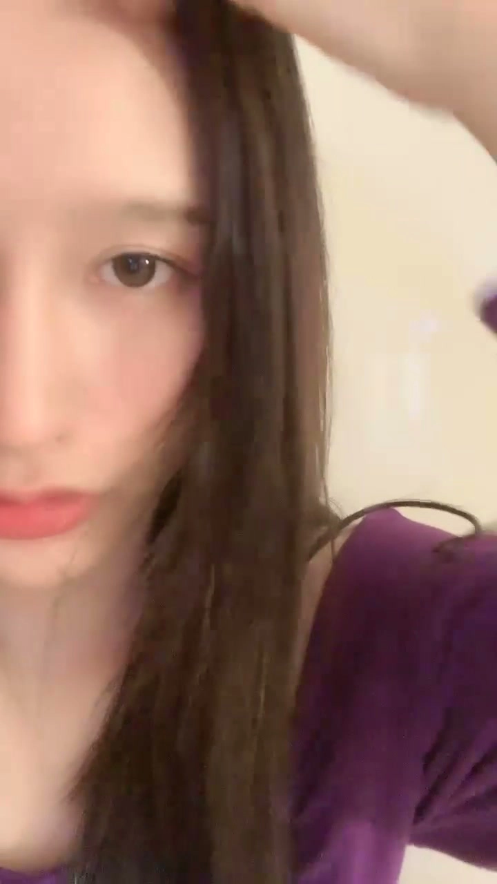 Play video: Chinese Amateur Lingerie POV — Petite Beauty Face Reveal Leak