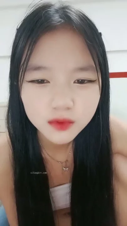 Screenshot 19 from Chinese Amateur Livestream — Petite Face-Shown Selfie with Small Tits [FC2-PPV]