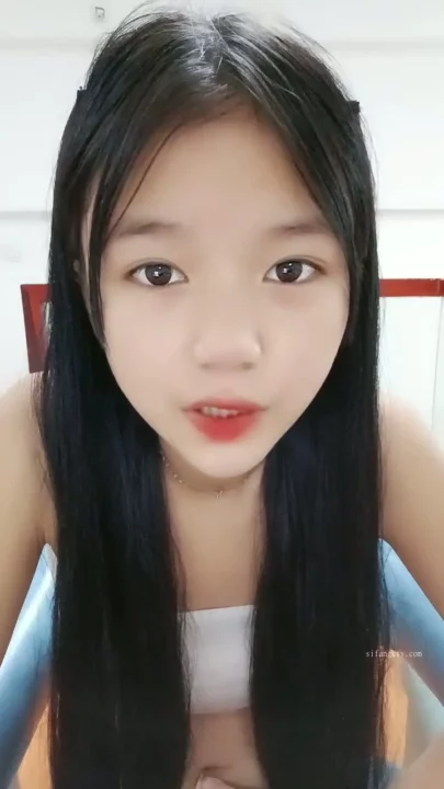 Screenshot 8 from Chinese Amateur Livestream — Petite Face-Shown Selfie with Small Tits [FC2-PPV]