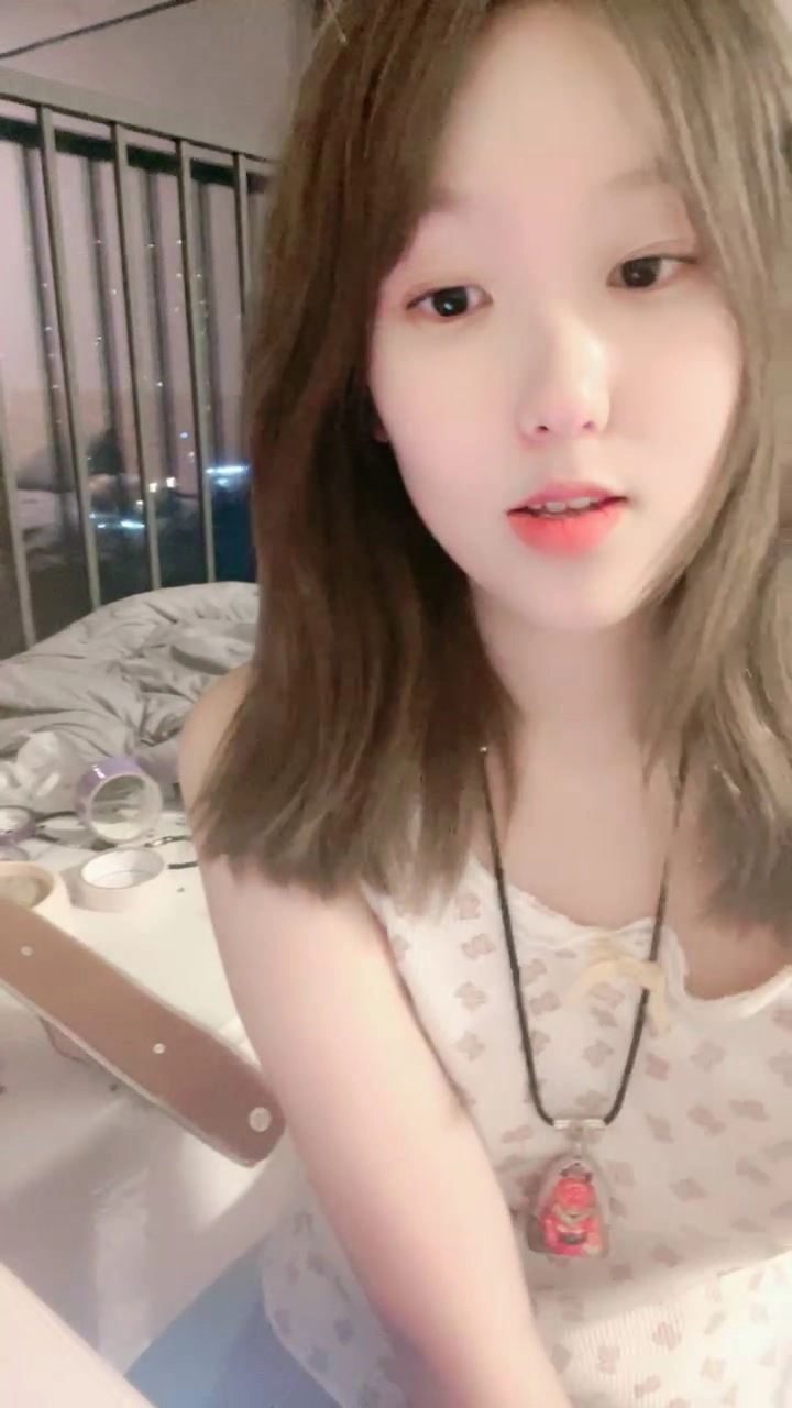 Play video: Chinese Amateur Masturbation POV — Xinyi Shows Pink Pussy in Lingerie