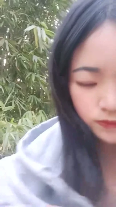 Screenshot 11 from Chinese Amateur Outdoor Solo Masturbation — Face Shown in Public