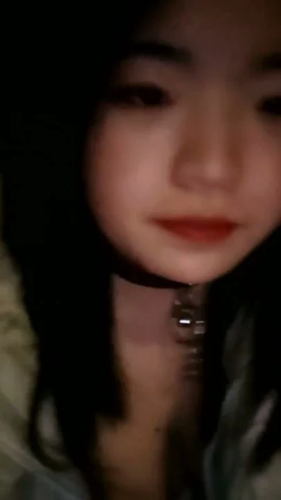 Screenshot 26 from Chinese Amateur Outdoor Solo Masturbation — Face Shown in Public