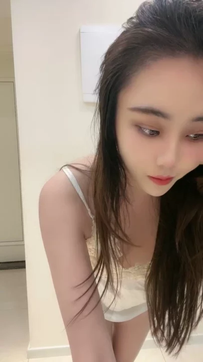 Screenshot 3 from Chinese Amateur POV — Bobo Finger Pussies in Lingerie
