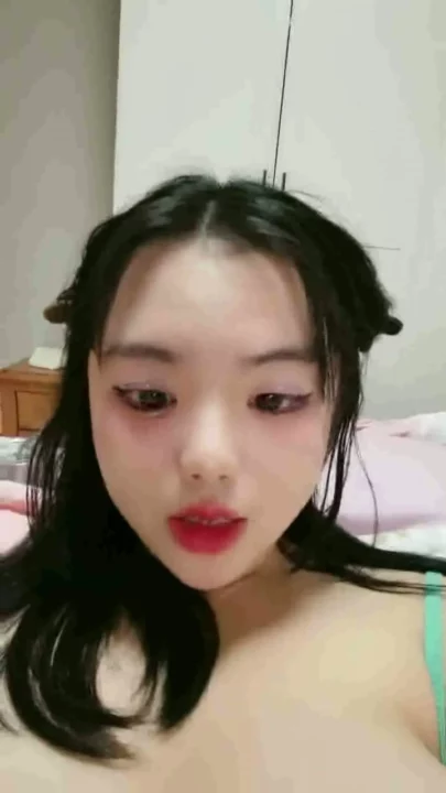 Screenshot 9 aus Chinesisches Amateur-POV — Üppige Schönheit bekommt Sperma ins Gesicht mit Dildo in Dessous