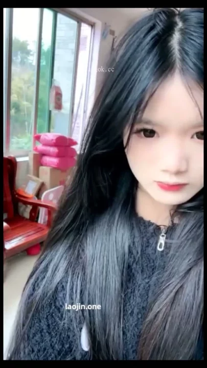 Screenshot 14 from Amateur chinoise en POV avec crème dans sa chatte — Rencontre en rural avec visage montré